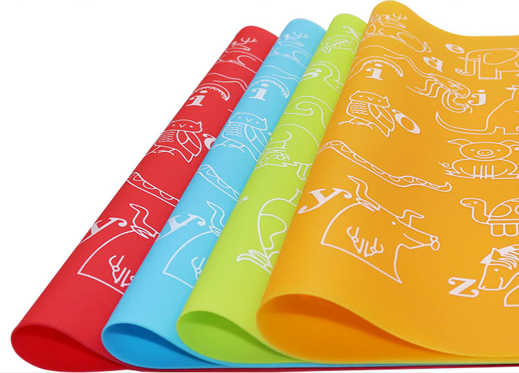 硅膠墊時(shí)間久了出現(xiàn)老化，會(huì)散發(fā)有毒物質(zhì)嗎？